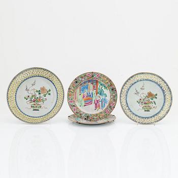 A group of four Chinese dishes, Qianlong (1736-95) and 19th century Canton.