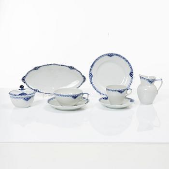 Royal Copenhagen, 26 'Princess' service pieces, Denmark.