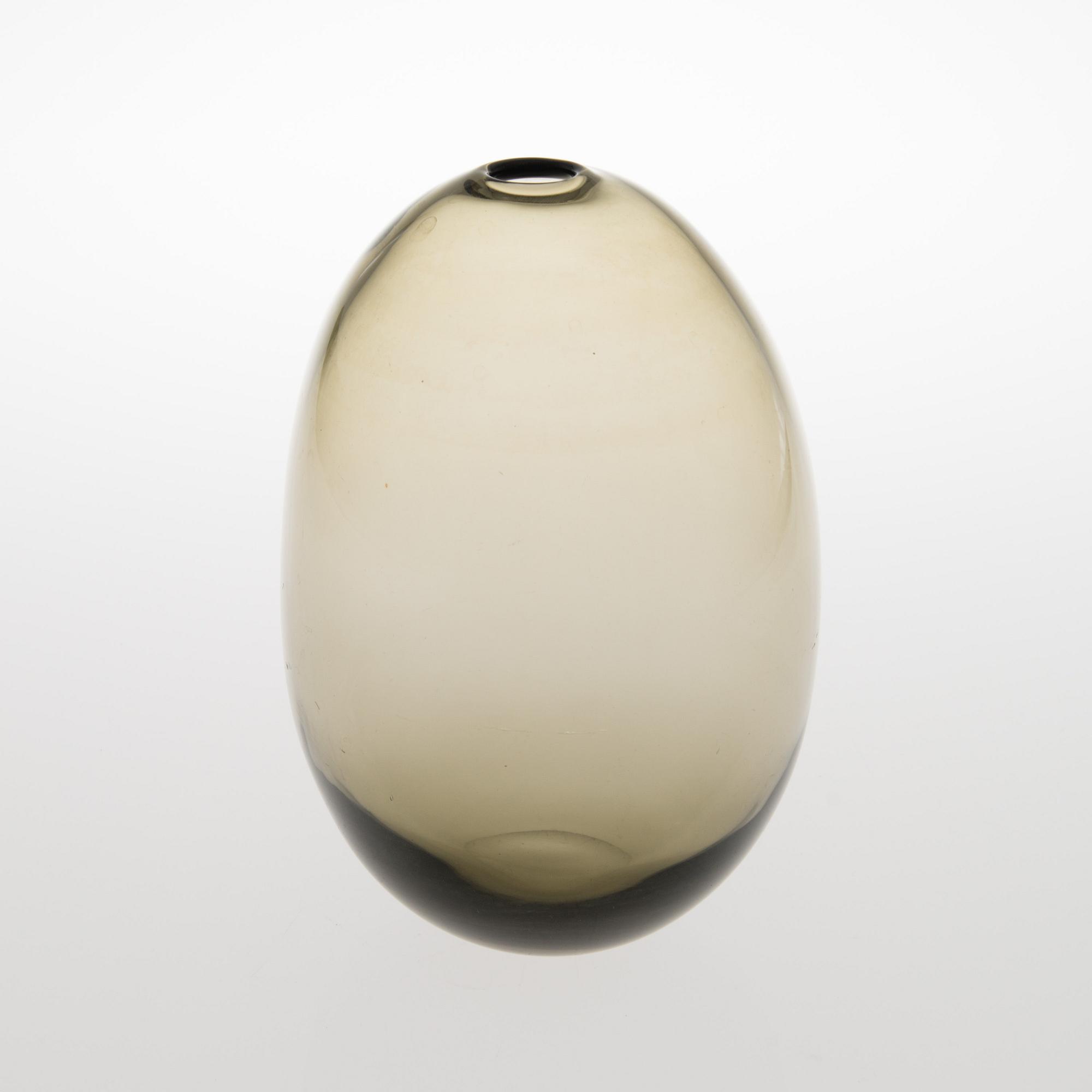 A Soap Bubble glass sculpture manufactured by Nuutajärvi in the early 1960s.