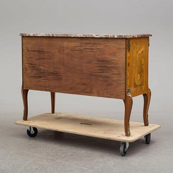 A second half of the 20th Century Gustavian style chest of drawers.