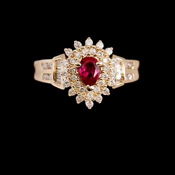 RING, 14 k guld, rubin ca 0.29 ct, diamanter tot ca 0.61 ct.