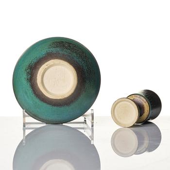 Stig Lindberg, a stoneware set of a teapot, a bowl and a goblet, Gustavsberg Studio 1969.