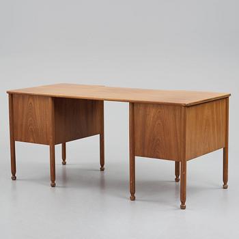 Josef Frank, a model "770" desk, Firma Svenskt Tenn, Sweden 1930-40s.