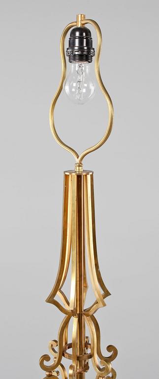 GOLVLAMPA, 1900-talets mitt.