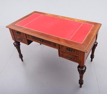 SKRIVBORD, nyrenässans, sent 1800-tal.