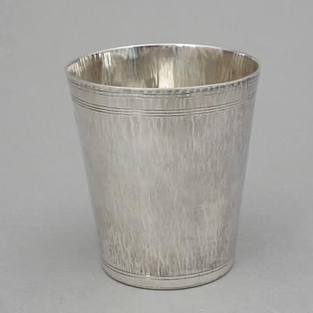 BÄGARE, silver, CG Hallberg, Stockholm, 1949. Vikt ca 235g.
