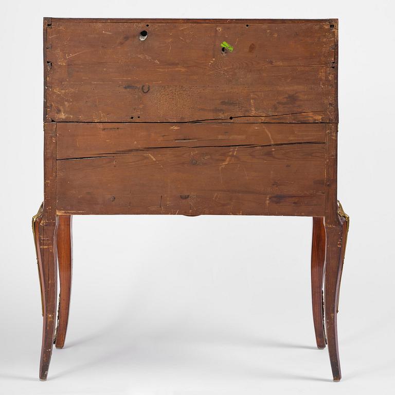 A Gustavian late 18th century secretaire attributed to Jonas Hultsten (master in Stockholm 1773-1794).