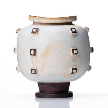 Wilhelm Kåge, a 'Farsta' stoneware jar, Gustavsberg studio, Sweden 1940-50's.