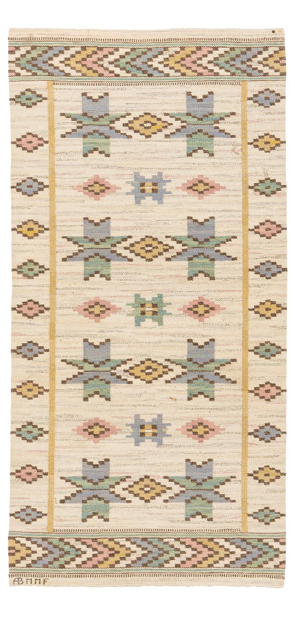a carpet, "Vit botten", flat weave, ca 241 x 120 cm, signed AB MMF.