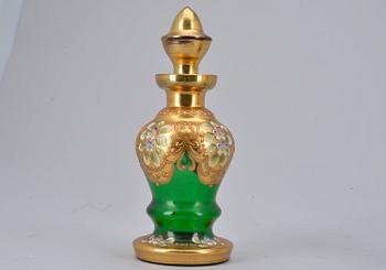 TOILETTSET, 3 delar, glas, Mellaneuropa, 1900-talets första hälft.