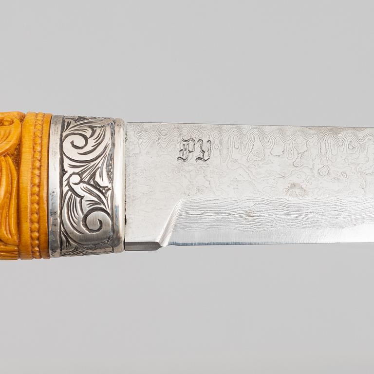 A Norwegian 'Olavs-knife', 20th century.