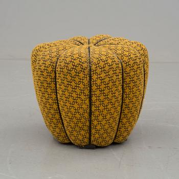 SITTPUFF, 1900-talets mitt.