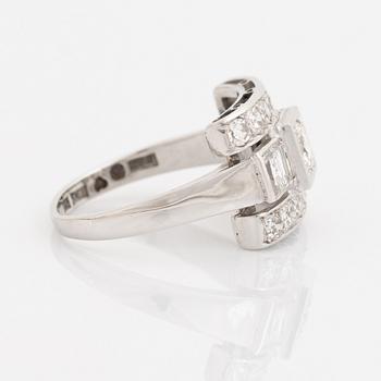 Brilliant-cut, old-cut brilliant and step-cut diamond ring.