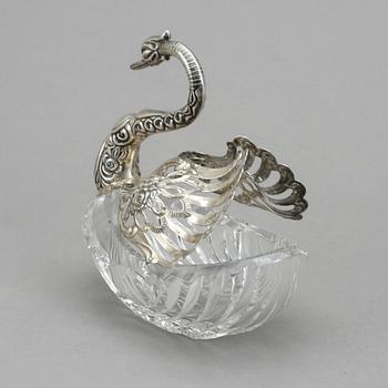 SKÅL MED SILVERMONTERING, svenska importstämplar, 1900-talets andra hälft.