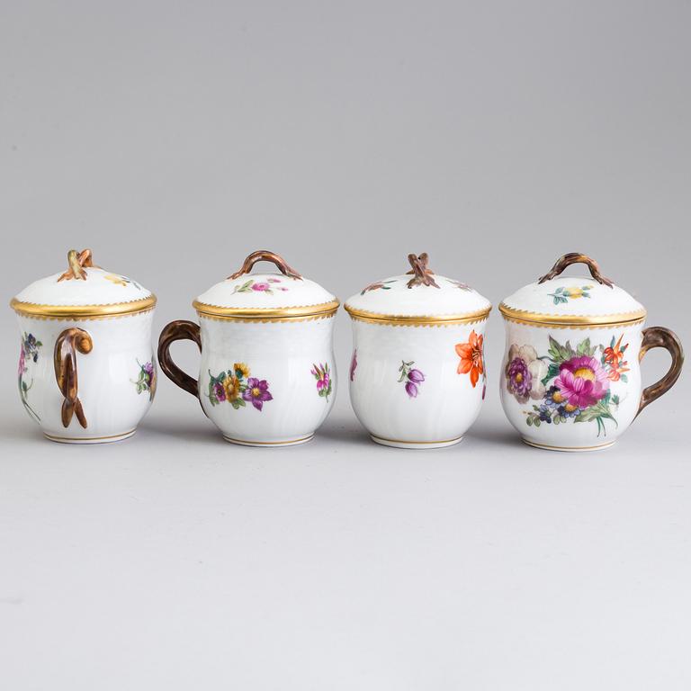 12 porcelain lidded cups with saucers, Royal Copenhagen.