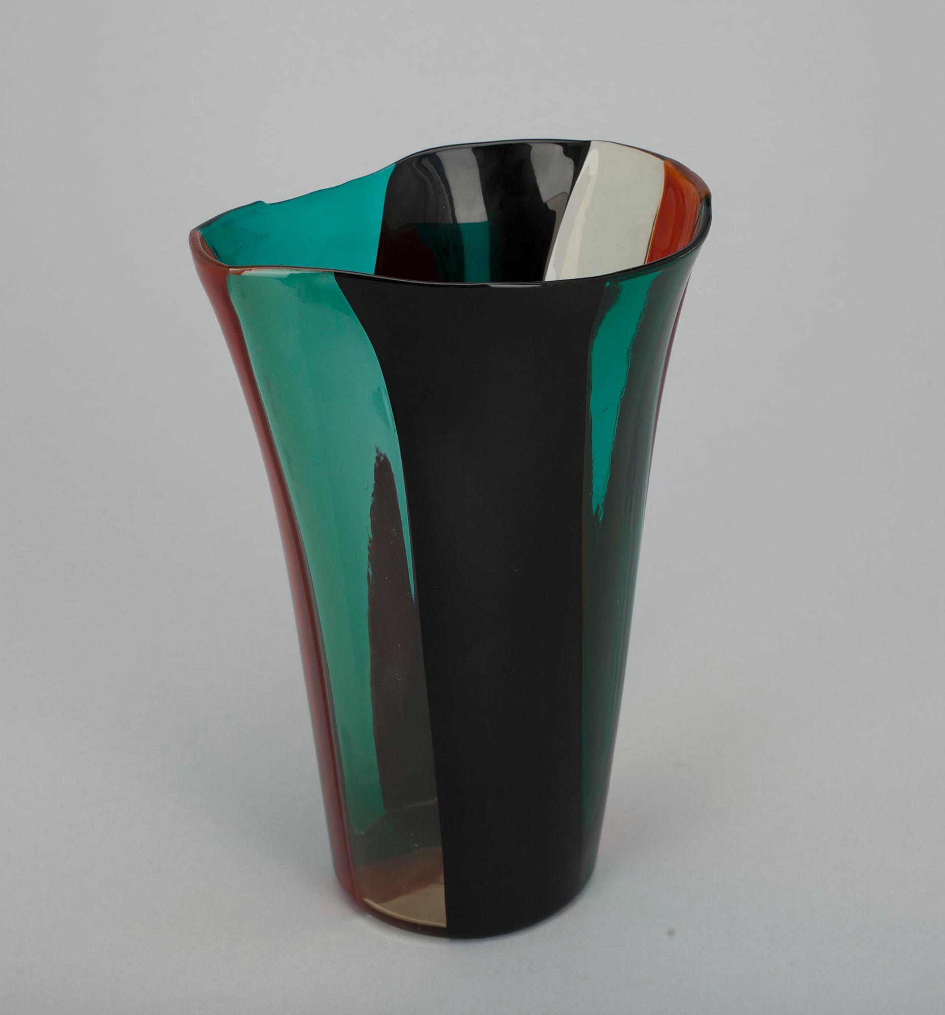 VAS, Fasce verticale, Venini Murano, design Fulvio Bianconi, Italia, sign. 1950-tal.