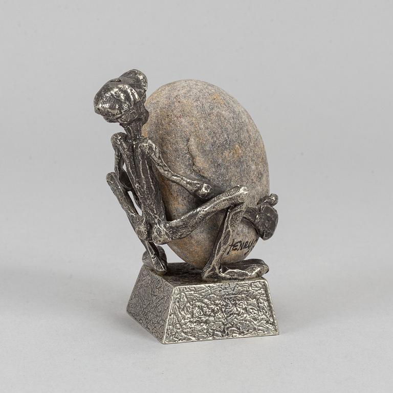 HENRY GUSTAFSSON, skulptur, "Lyftet", tenn och sten, Vimmerby, signerad, 1998.