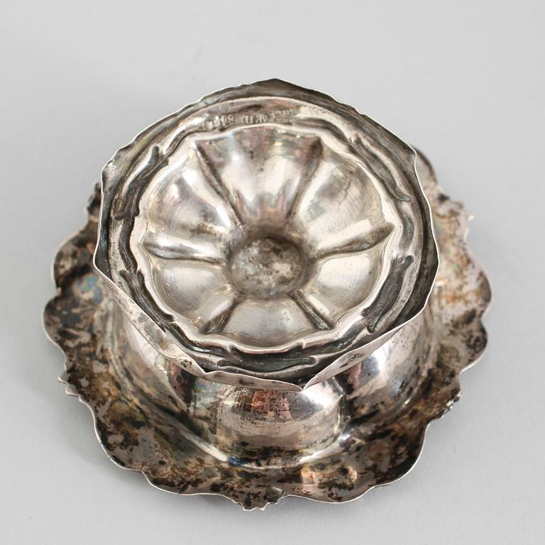SALTKAR, silver, Ryssland 1851. Vikt ca 58 gram.
