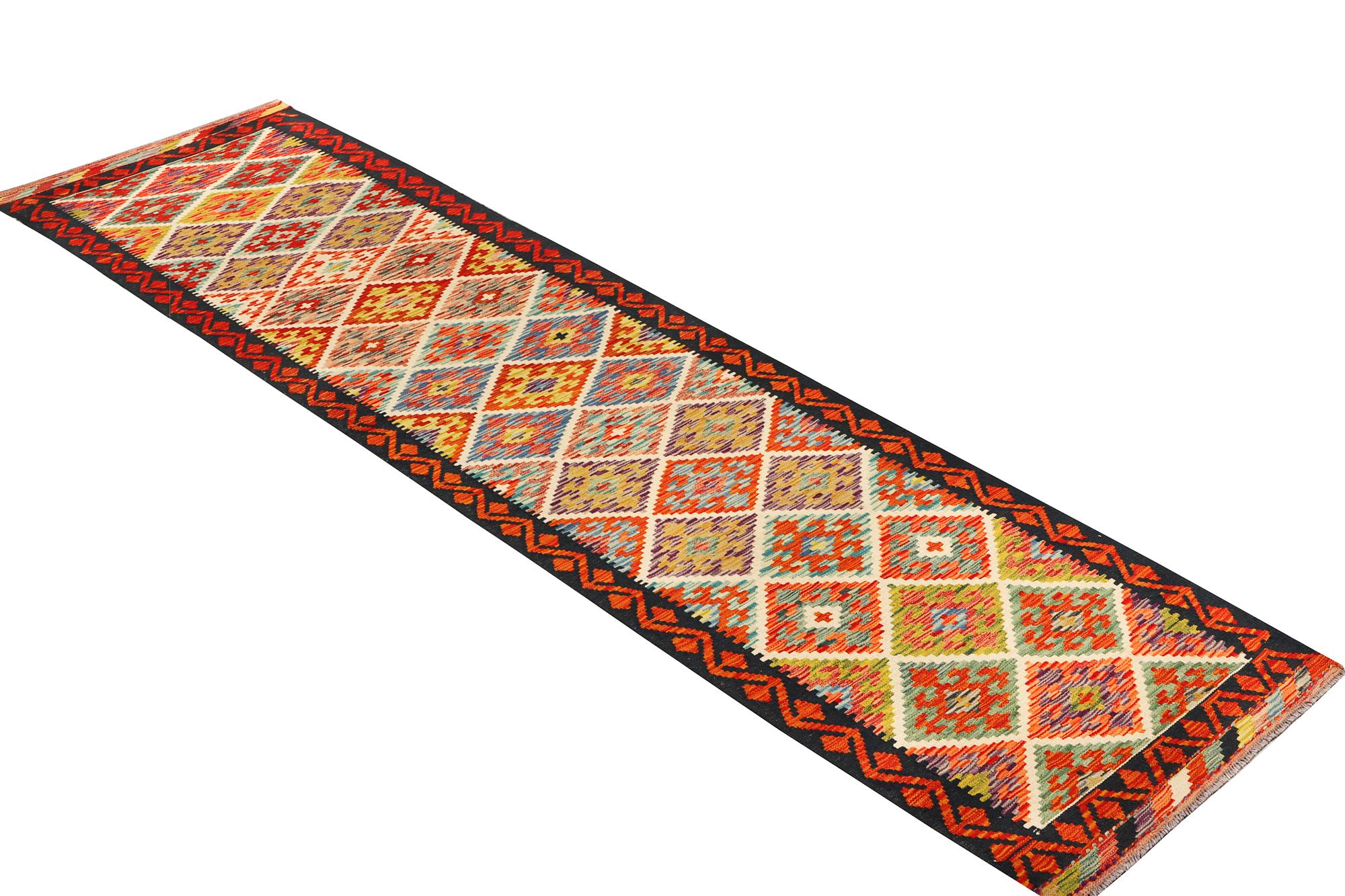 Gallerimatta, Kelim, ca. 403 x 82 cm.