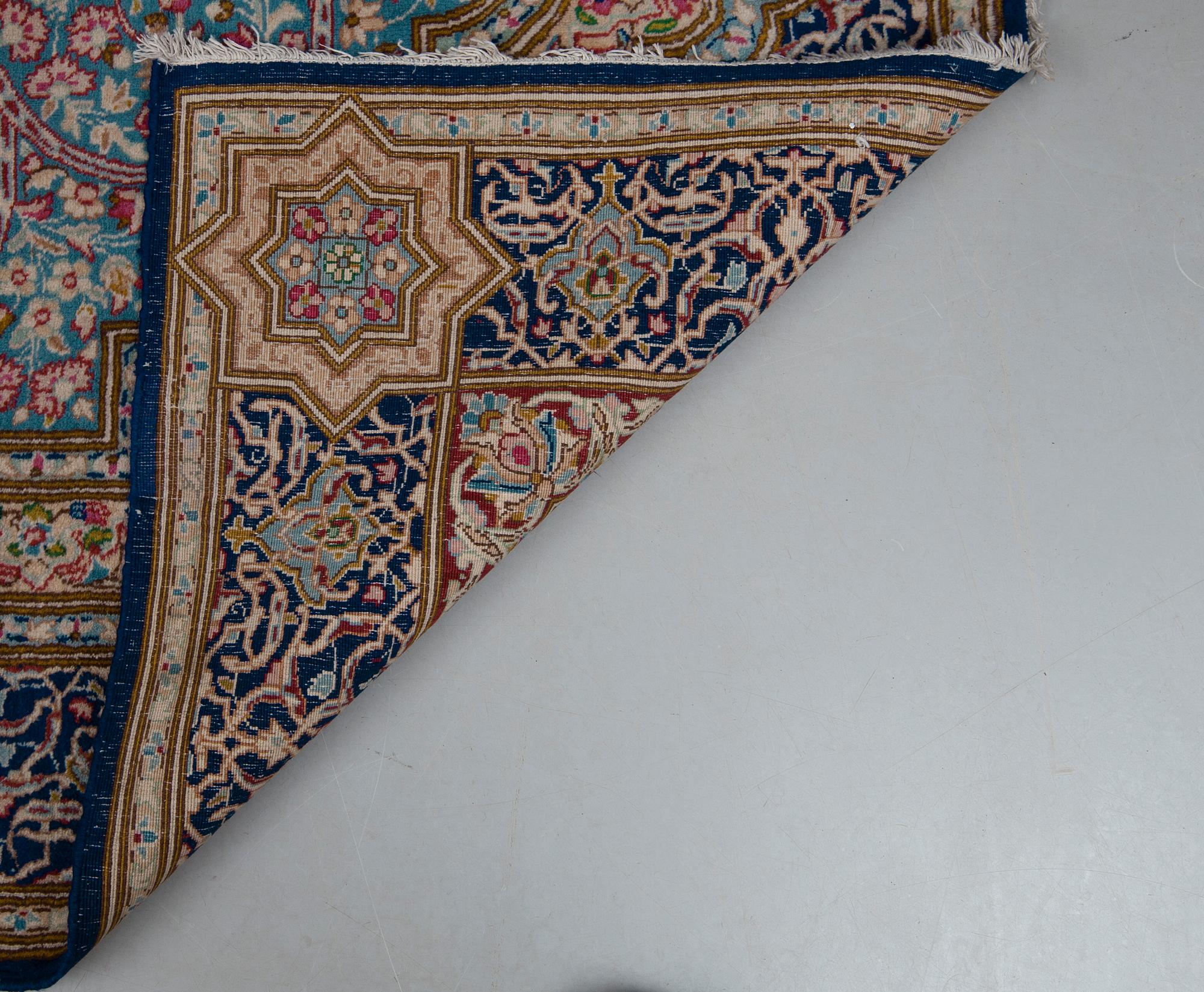 MATTA, persisk, 252 x 144 cm.