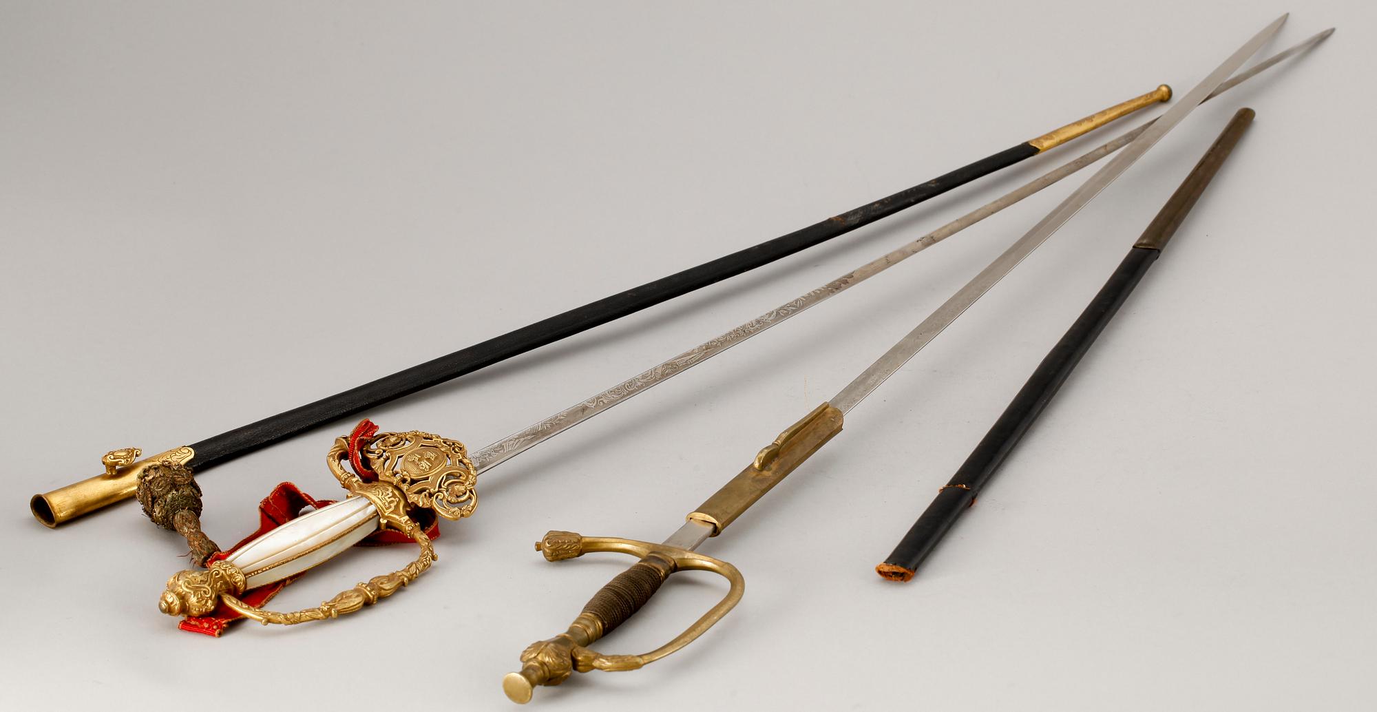 ÄMBETSMANNAVÄRJOR, 2 st, bla Sverige, 1800-talets slut.