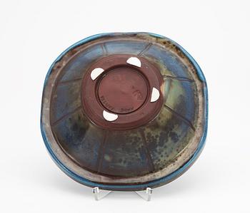 A Wilhelm Kåge 'Farsta' stoneware bowl, Gustavsberg 1946.