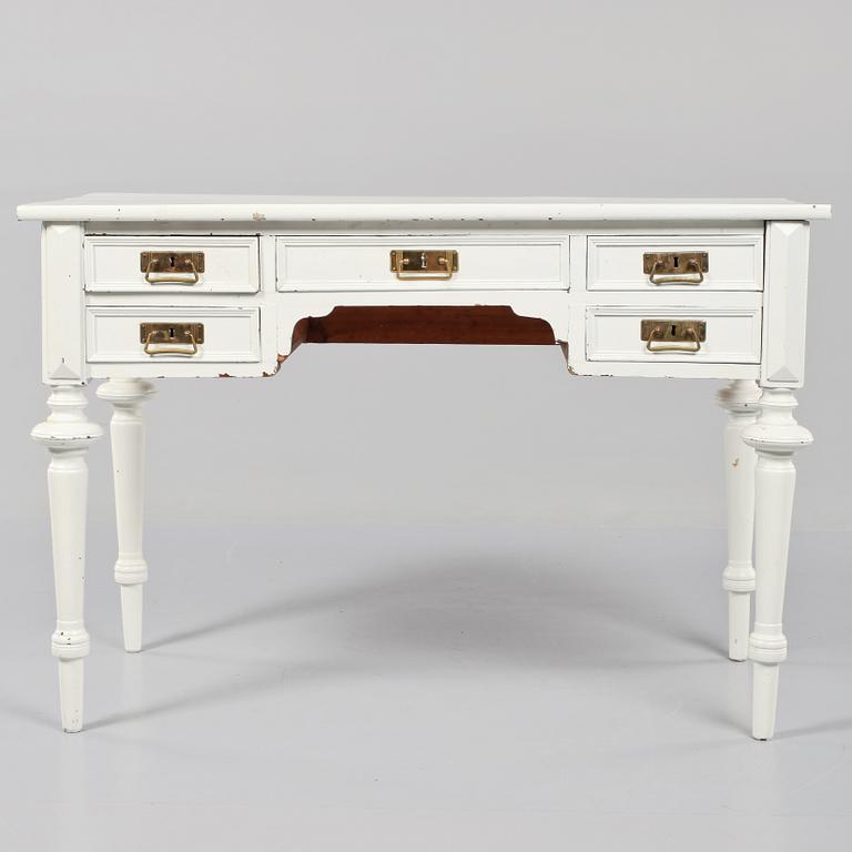 SKRIVBORD, nyrenässans, 1800-talets sista del.