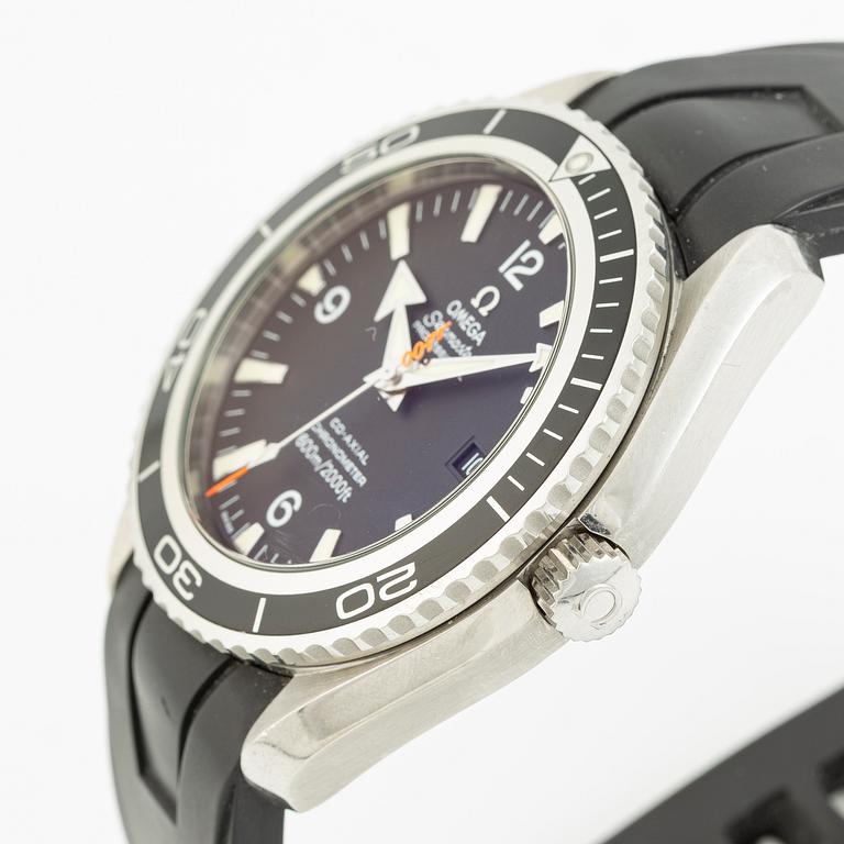 Omega, Seamaster, Planet Ocean 600M, Casino Royale, wristwatch, 45 mm.