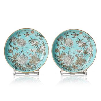 A pair of grisaille decorated turquoise ground 'dayazhai' dishes, Qing dynasty with Guangxu period, circa 1876.