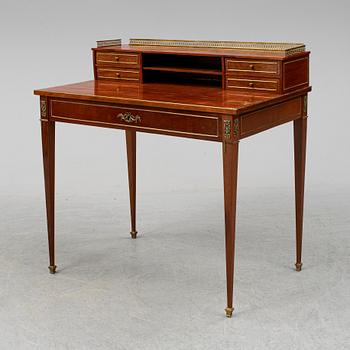 SKRIVBORD MED UPPSATS, Louis XVI-stil, 1900-tal.