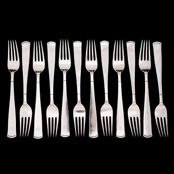 JACOB ÄNGMAN, a 102-piece silver cutlery set 'Rosenholm' for GAB Stockholm 1937.