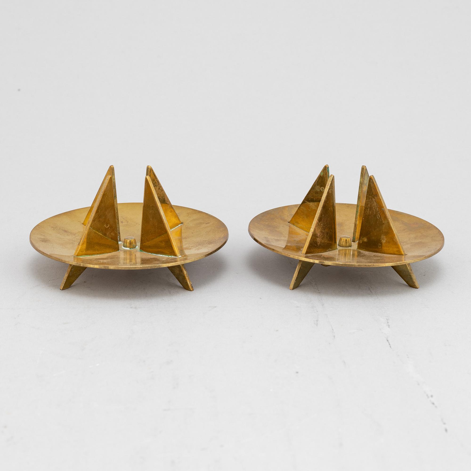 Pierre Forssell, ljusstakar, 5st, "nr 20", Skultuna, 1900-talets andra hälft.