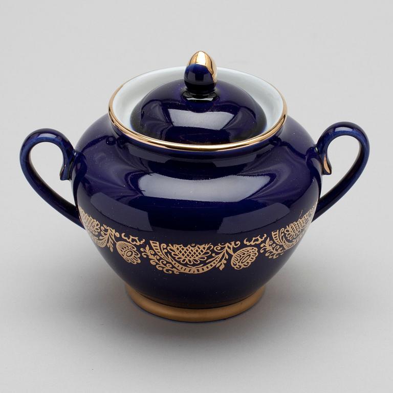 KAFFE- / TESERVIS, porslin, Sovjetunion, 1900-talets slut.