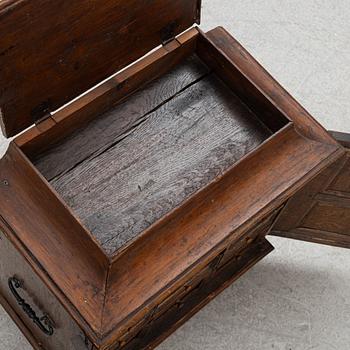 A South German or Tiroler Baroque marquetry curio cabinet, circa 1700.