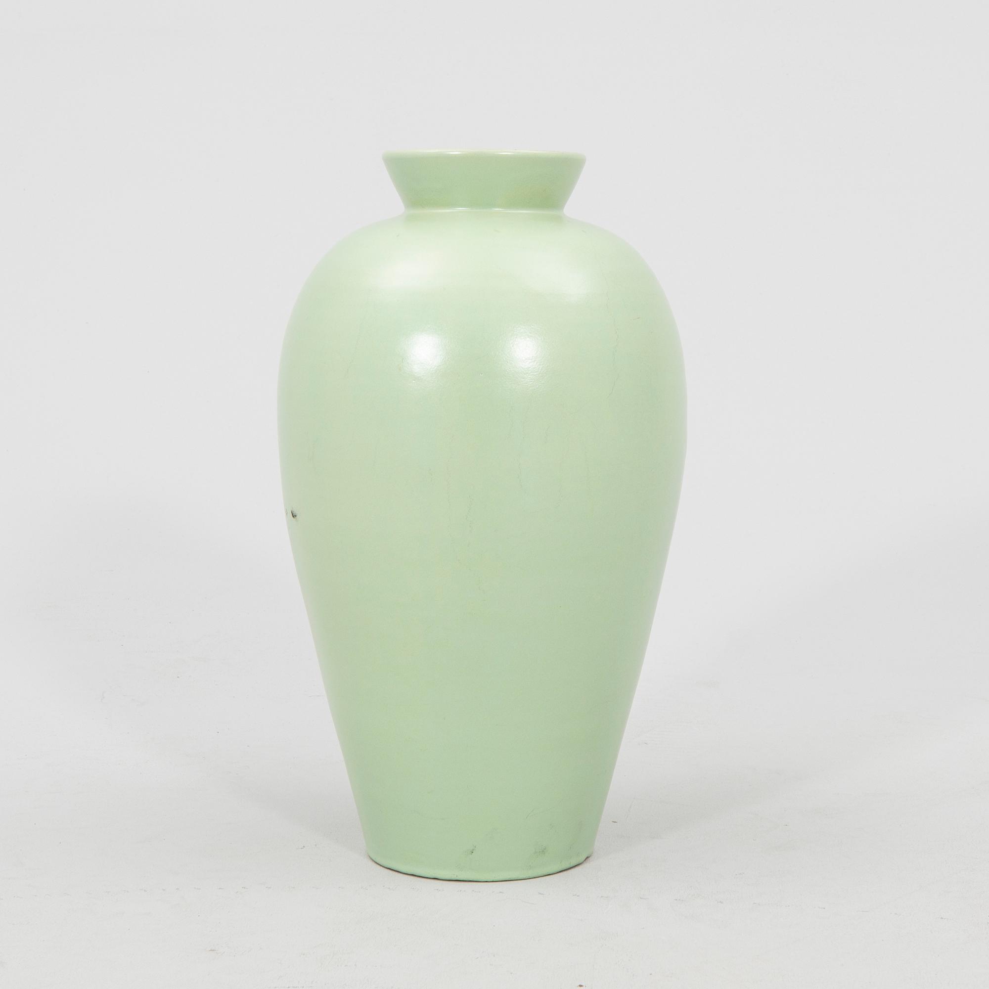 Anna-Lisa Thomson, golvvas Uppsala Ekeby lergods.