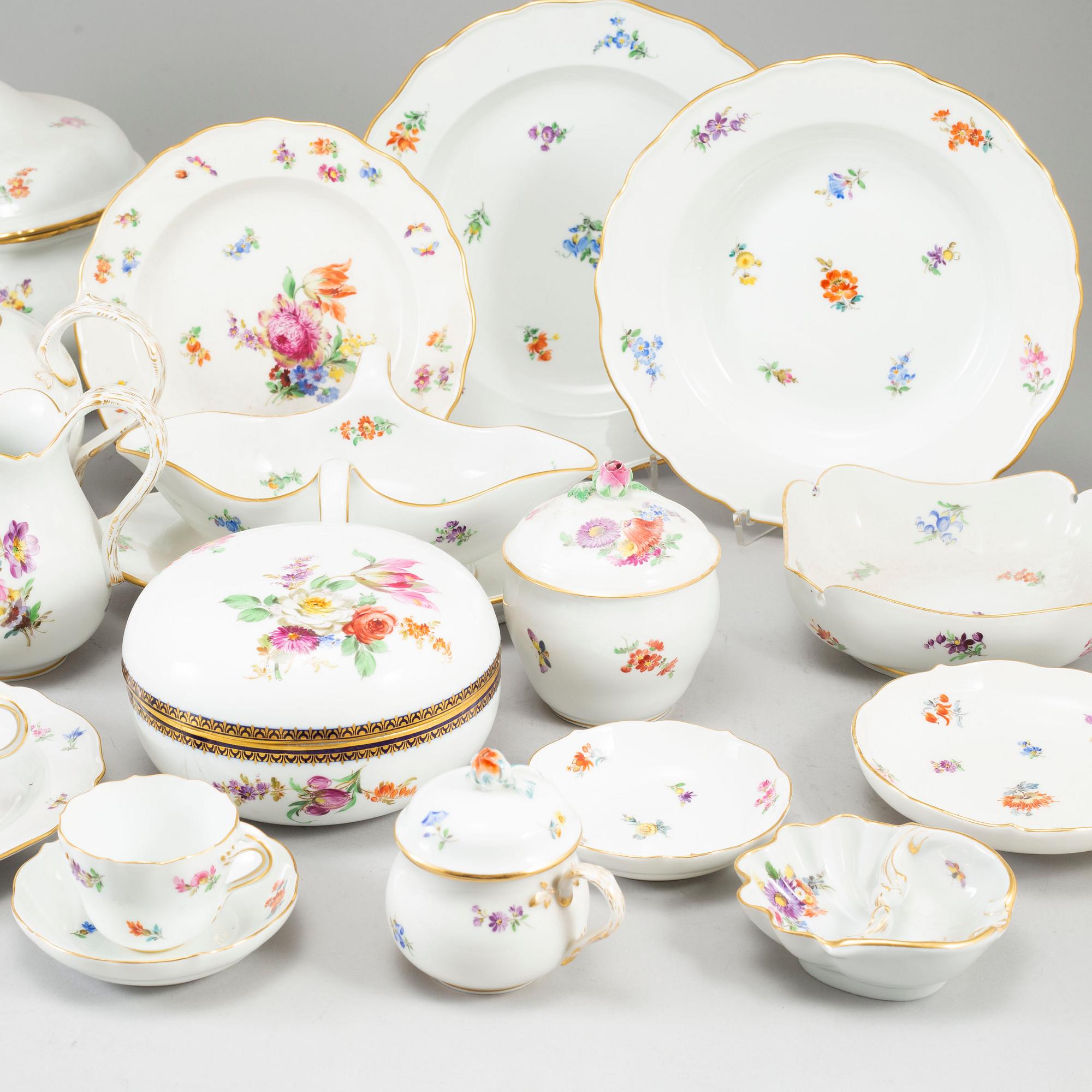 A Meissen porcelain part service, second half of the 19th century (65 pieces).