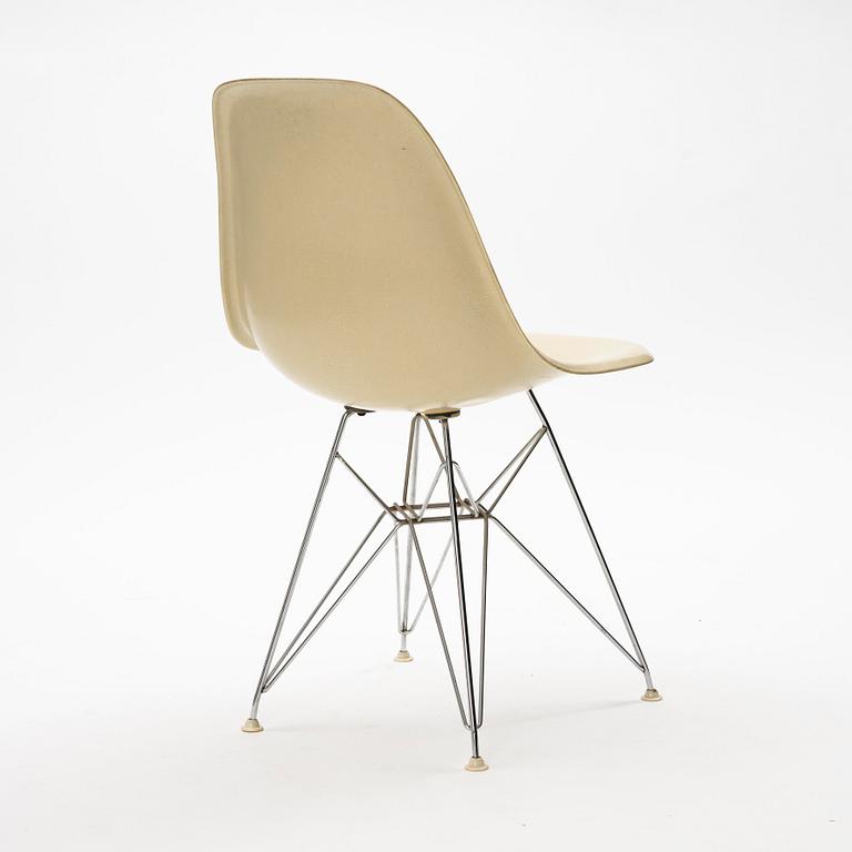 Charles & Ray Eames, a "DSR" chair, Herman Miller USA, mid 20th century.