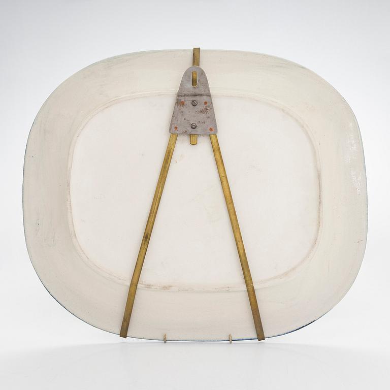 Birger Kaipiainen, a stoneware decorative plate, signed Kaipiainen, Arabia.