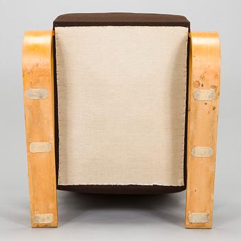 Alvar Aalto, a 1940s armchair modell 38 'Tank' for Huonekalu- ja Rakennustyötehdas A.B.