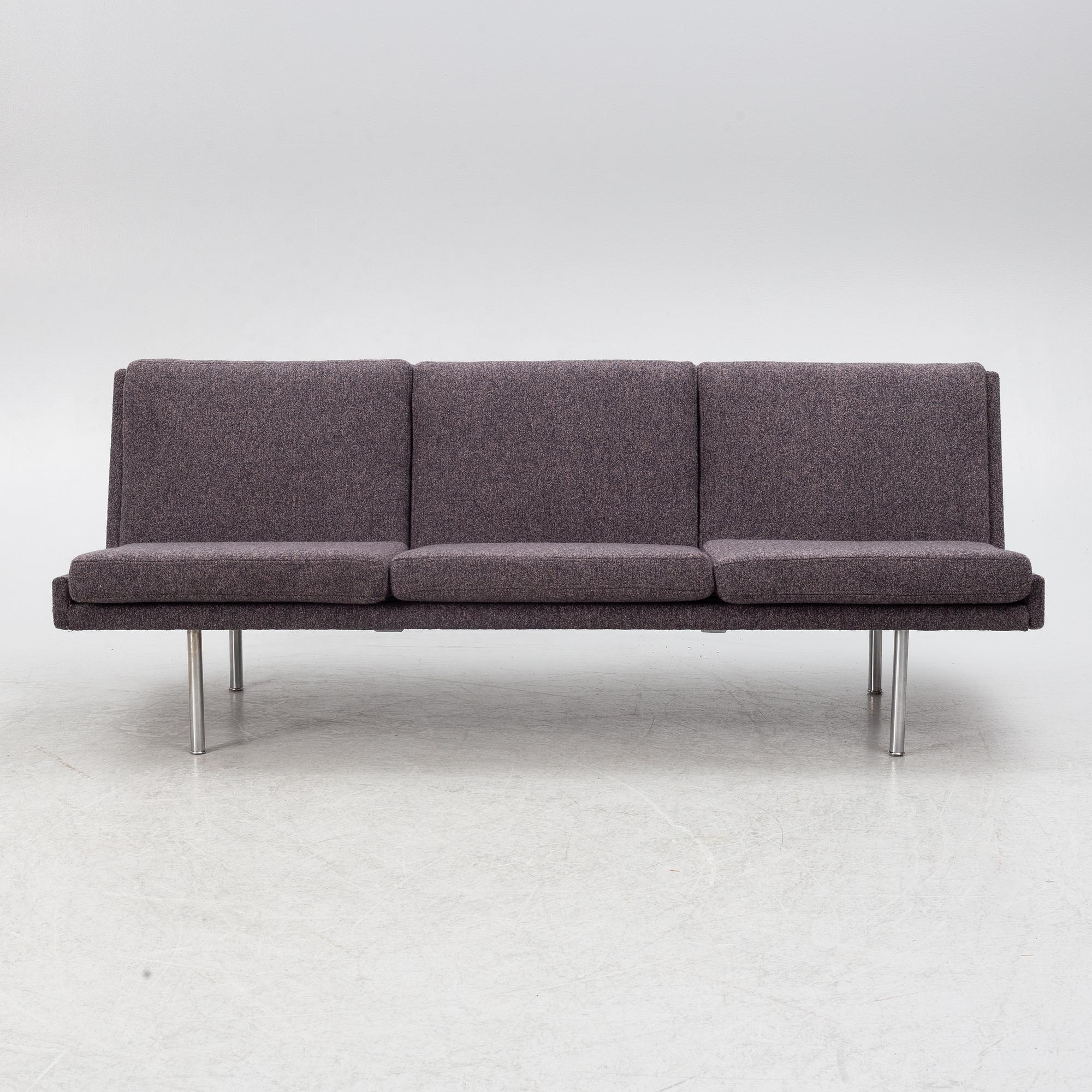 Hans J. Wegner, sofa, “Airport”, AP-35/3. A.P. Stolen, Denmark, 1960s.