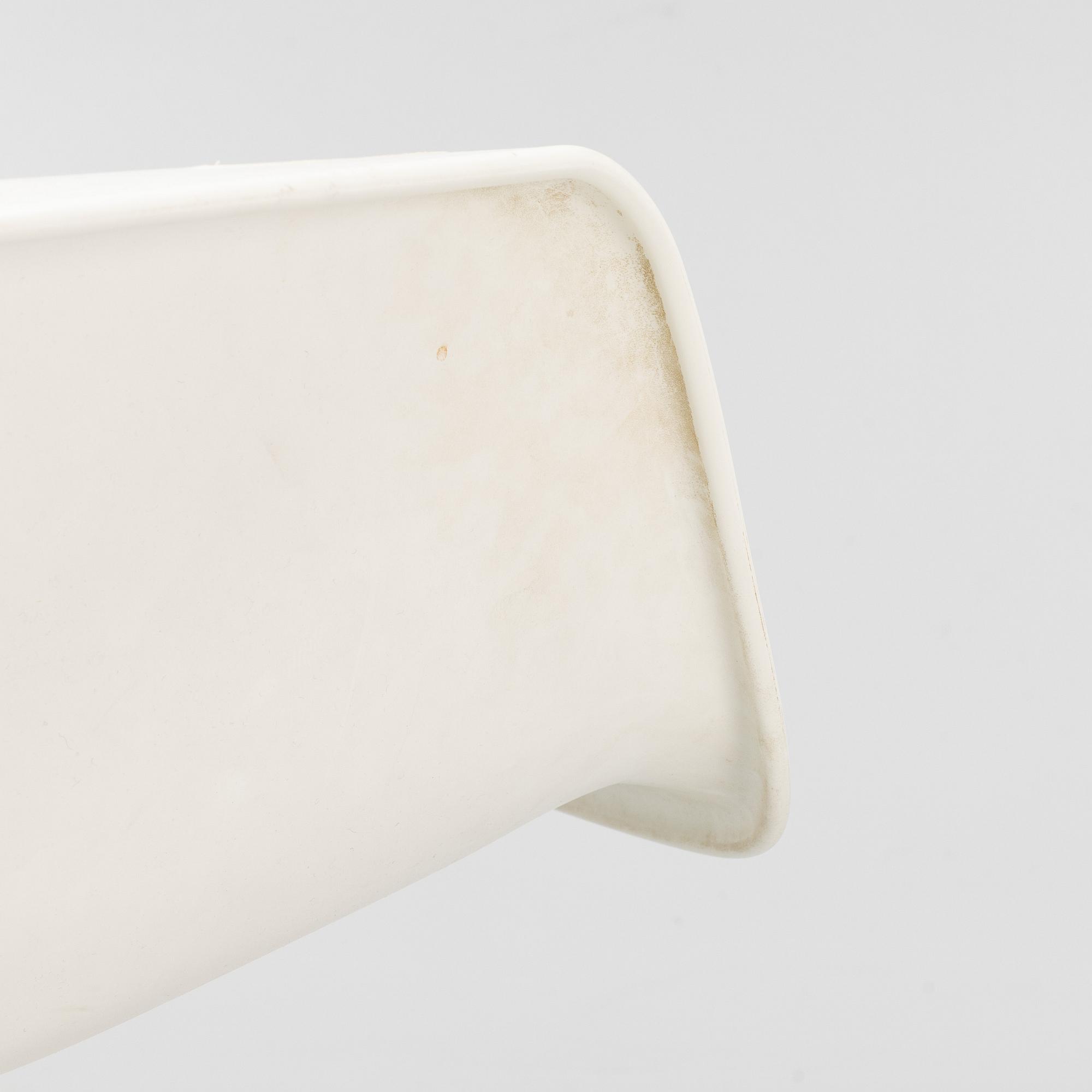 Charles & Ray Eames, a 'PACC' chair, Vitra.