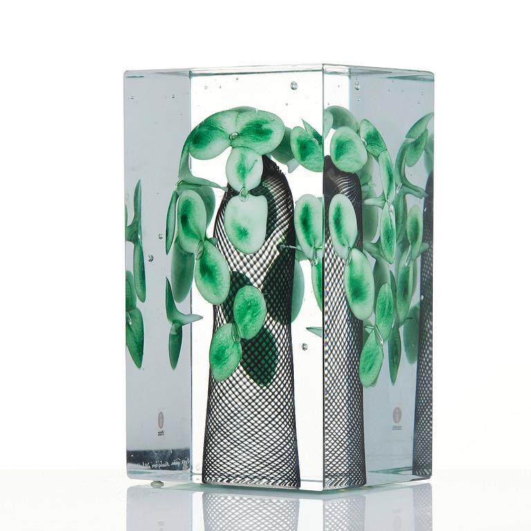 Oiva Toikka, a "Myöhäinen kevät" (Late Spring) glass sculpture, Nuutajärvi, Notsjö, 2008 for Iittala, Finland, ed 12/200.