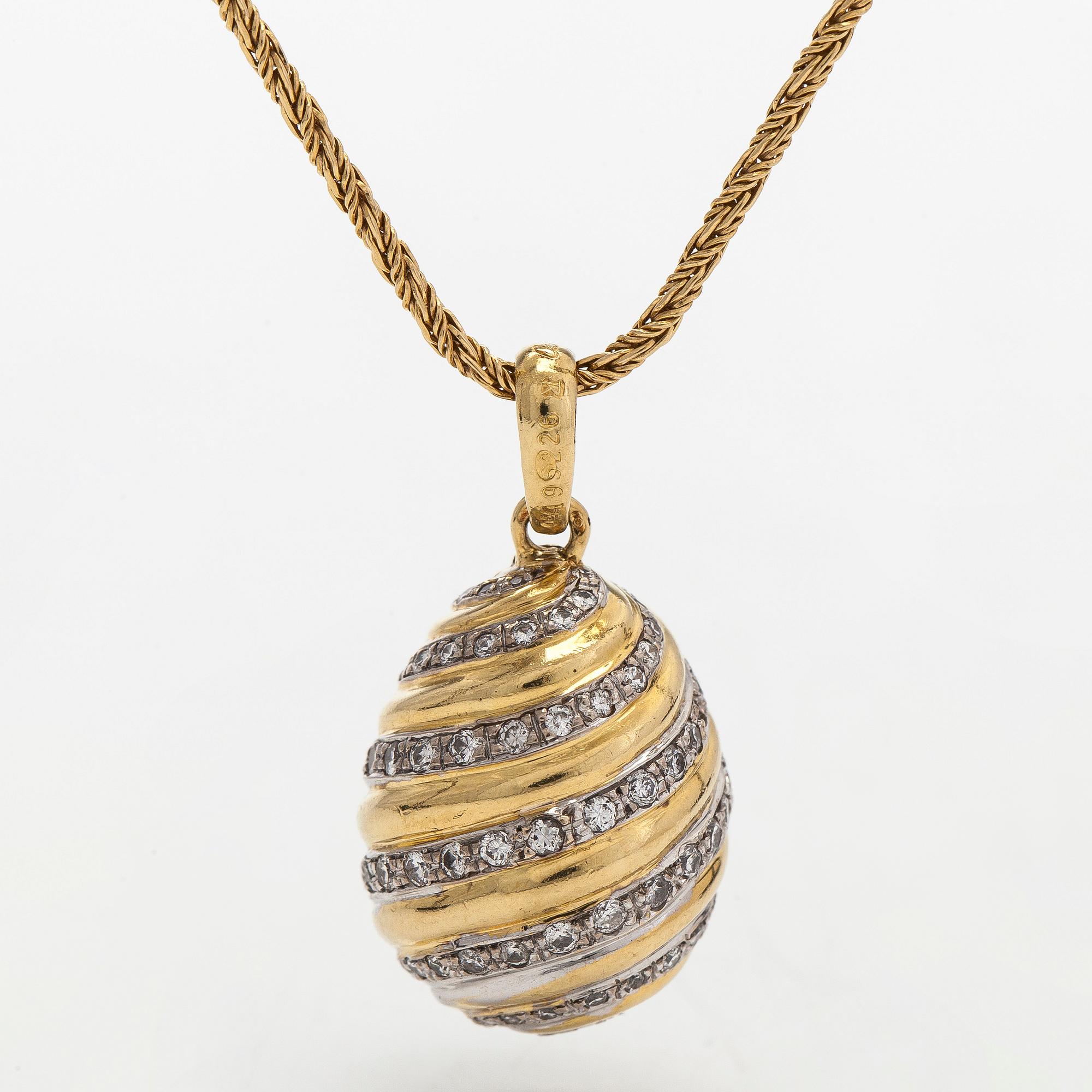 Cartier, a "Pendentif Oeuf"  diamond pendant and chain, 18K gold.