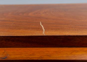 CHIFFONJÉ, 1800-talets andra hälft.