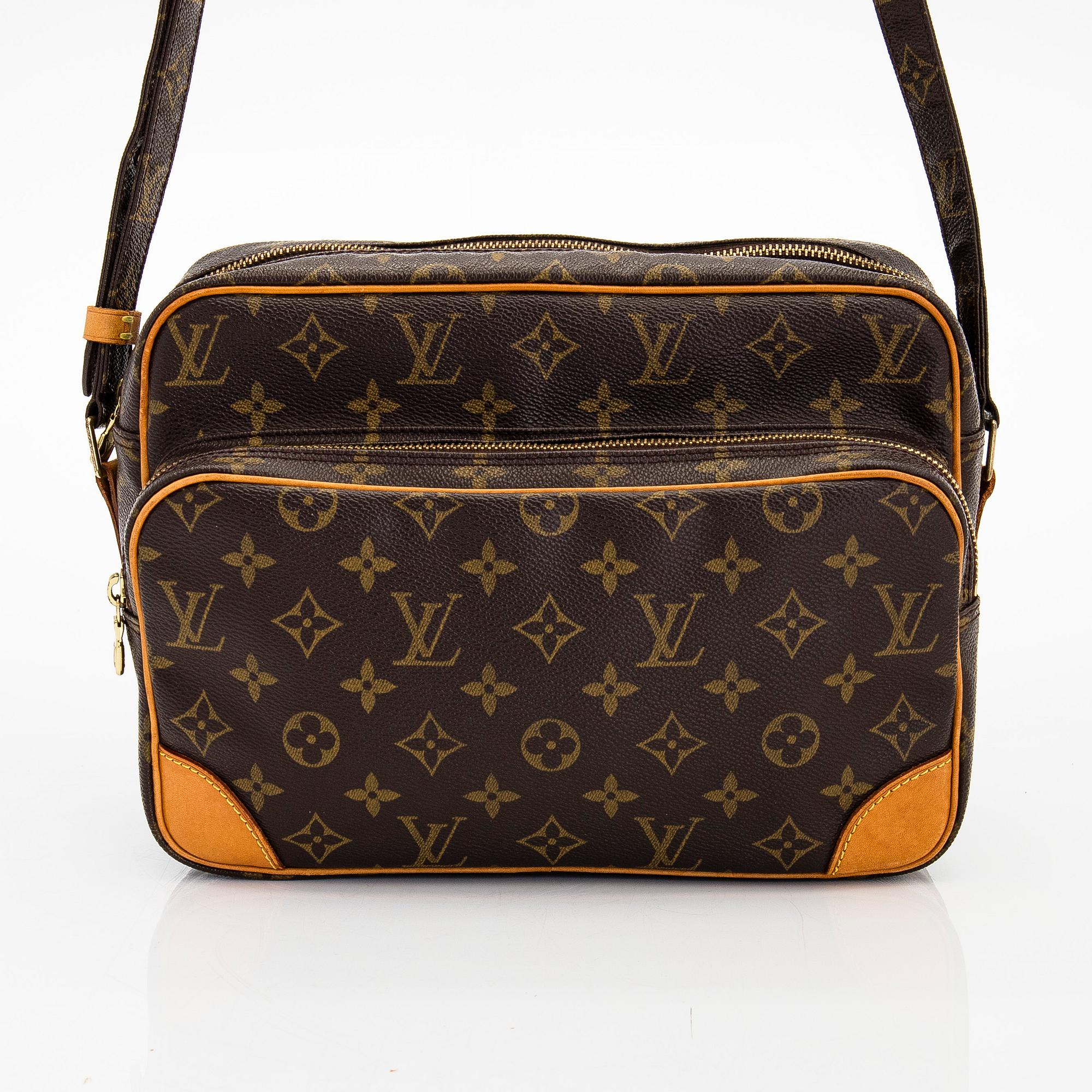 Louis Vuitton, a Monogram Canvas 'Nile 28' shoulder bag.