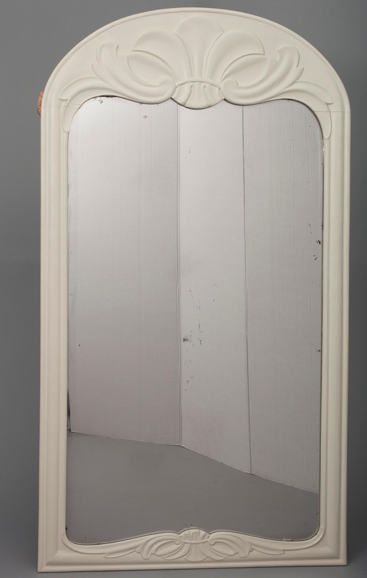 SPEGELKONSOL, rokokostil, 1800-talets slut.