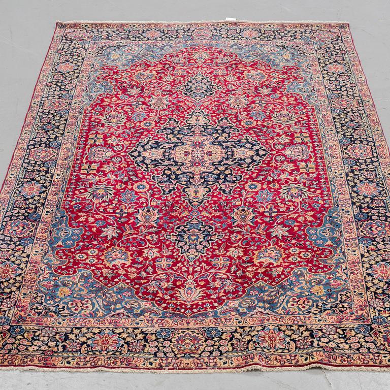 MATTA, semiantik Kirman, ca 238 x 145 cm.