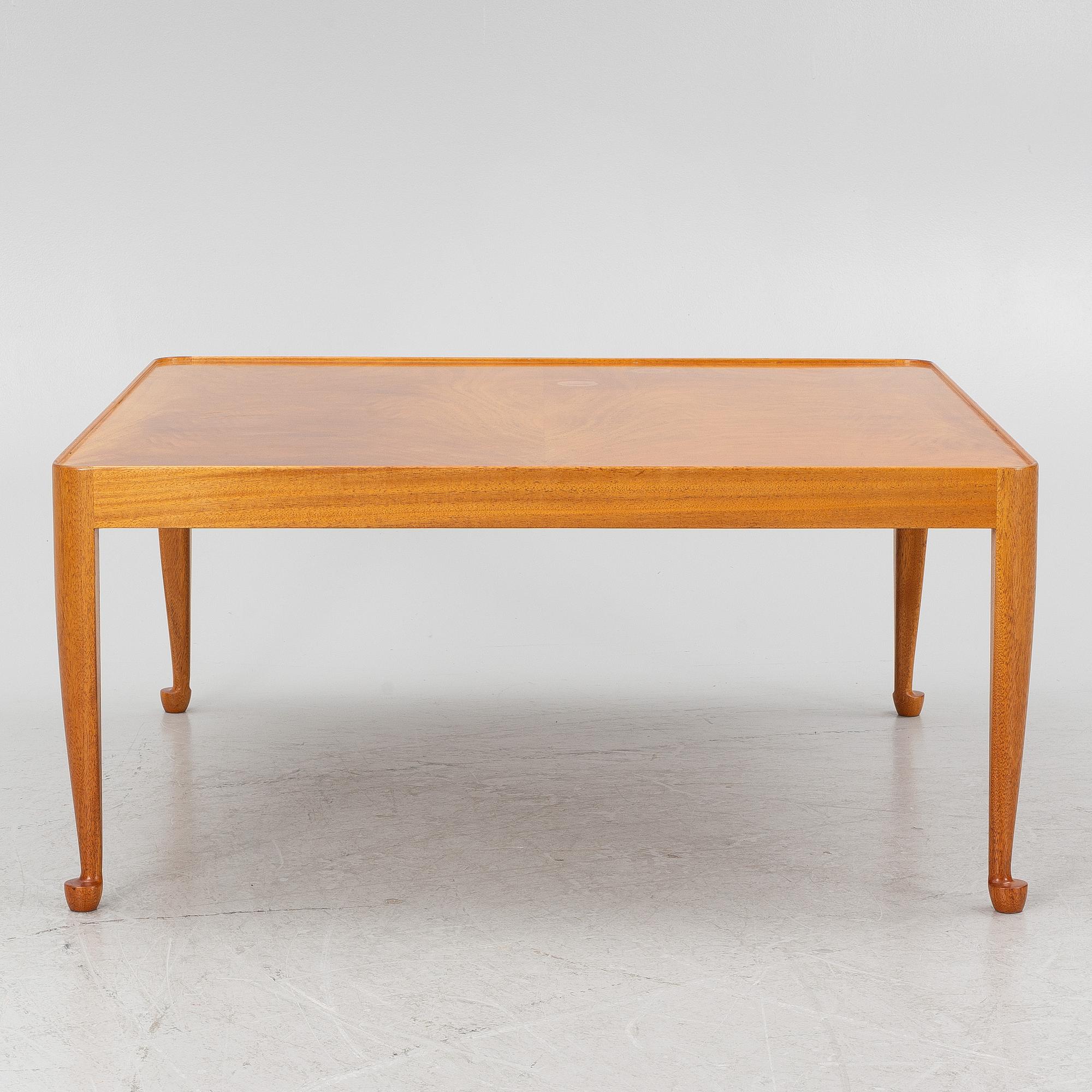 Josef Frank, coffee table, model 2073, "Diplomat", Svenskt Tenn, after 1985.