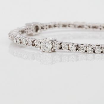 ARMBAND, briljantslipade diamanter totalt ca 3,00 ct.