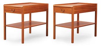 422. Josef Frank, a pair of mahogany bedside tables, Svenskt Tenn, model 914.